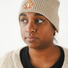 Reena Shop habla por ti - Gorro seta marrón