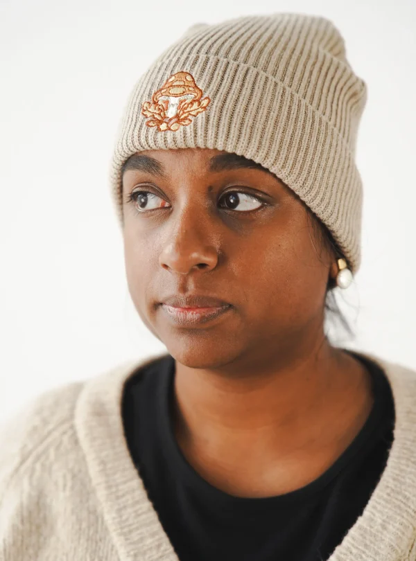 Reena Shop habla por ti - Gorro seta marrón Reena Shop habla por ti - Gorro seta marrón